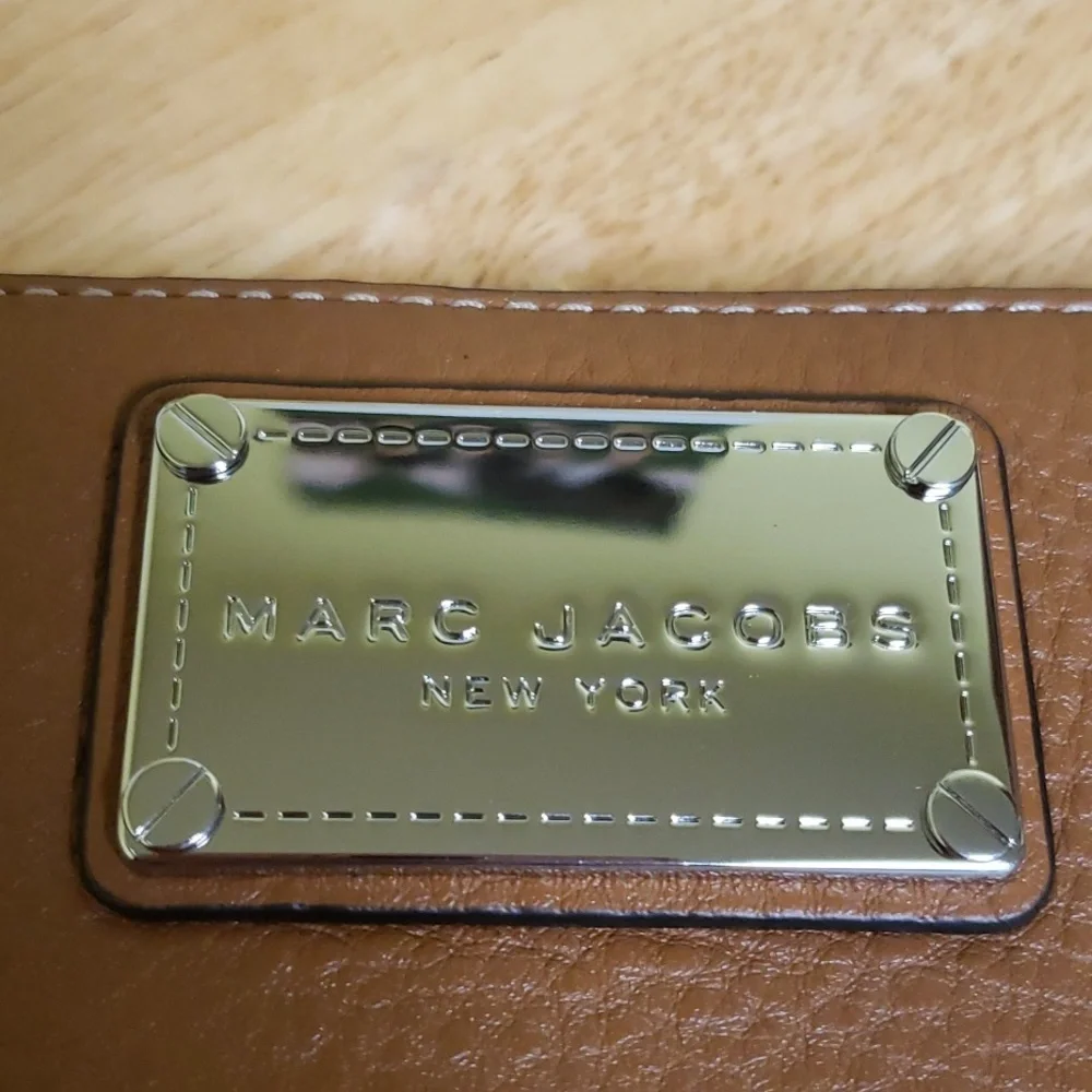 Marc Jacobs nwt silver
